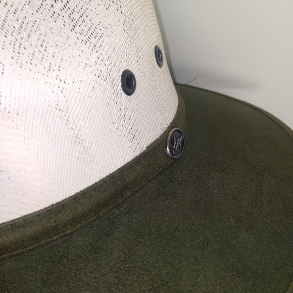 ANPA LIVING THE STYLE Mens Green Faux Suede And 100% Straw Handmade Fedora Hat - Picture 4 of 8